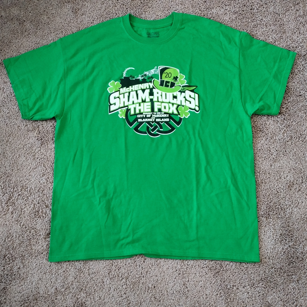 Gildan DayBlend Green Tee